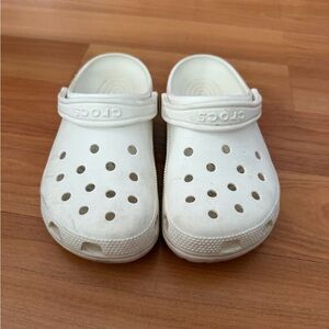 CROCS Classic White Clogs